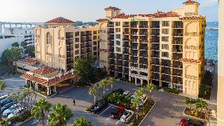 Holiday Inn & Suites Clearwater Beach