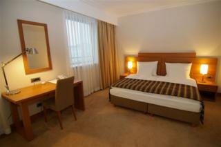 Room
 di International