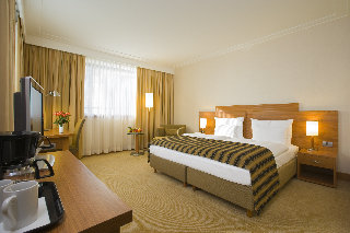 Room
 di International