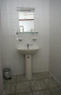 Room
 di Devoncove Hotel