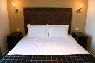 Eight Acres Hotel, Aberdeen
