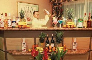 Bar
 di Hampton Inn & Suites by Hilton