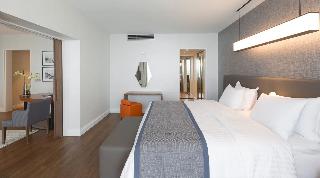 Makedonia Palace