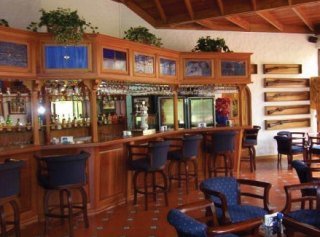 Bar
 di Rio Perlas Spa & Resort