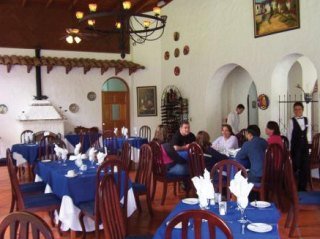 Restaurant
 di Rio Perlas Spa & Resort