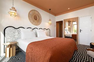 Room Room