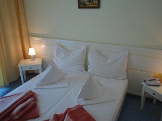 Room
 di Central Mamaia