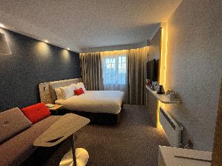 Room Room