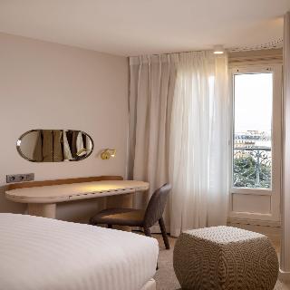 Room Room