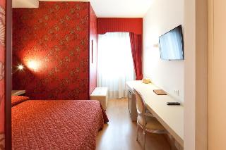 Hotel The Originals Milan Nasco, Milan