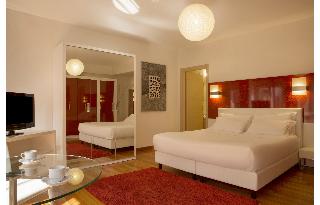 Hotel The Originals Milan Nasco, Milan