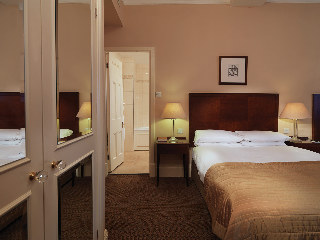 Room
 di Macdonald Burlington Hotel