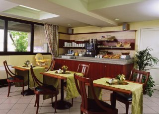 Restaurant
 di Citadines Castellane Marseille