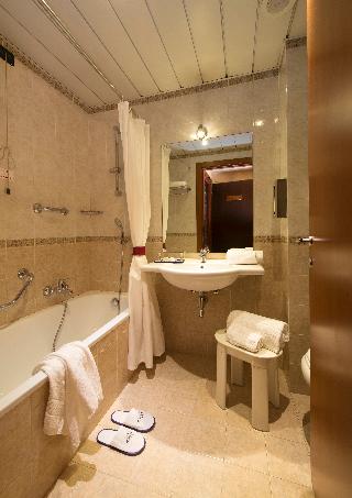 Milano Re Hotel, Milan