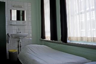 International Hotel, Amsterdam and vicinity