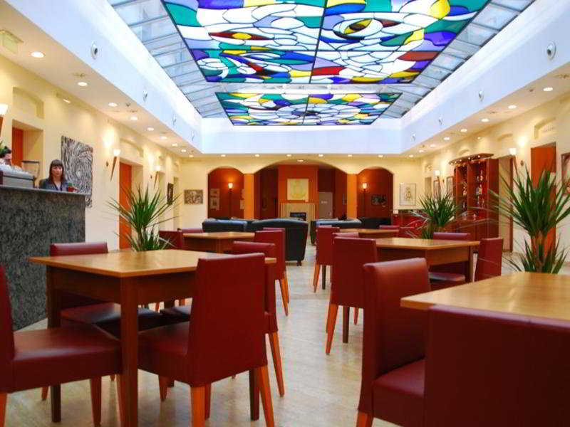 Alfa Hotel Fiesta