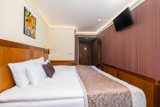 Carlton Hotel Buda Castle