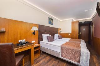 Carlton Hotel Buda Castle
