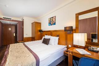Carlton Hotel Buda Castle
