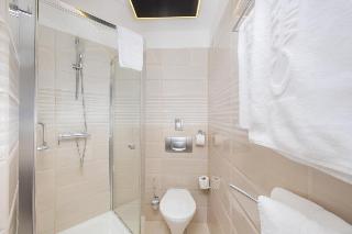 Carlton Hotel Buda Castle