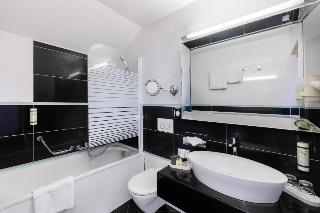 Carlton Hotel Buda Castle