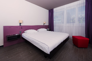 Room
 di Les Nations