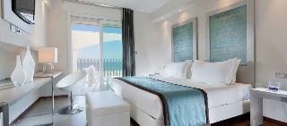 Yes Hotel Touring, Rimini