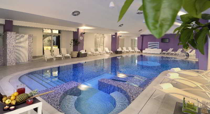 Yes Hotel Touring, Rimini