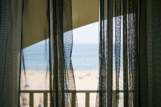 Yes Hotel Touring, Rimini