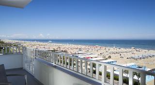 Yes Hotel Touring, Rimini