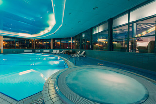 Orient Hotel - Pool