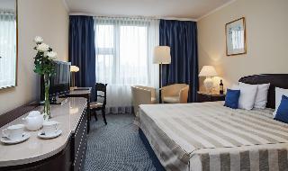 Crown Piast Hotel & Park - Zimmer