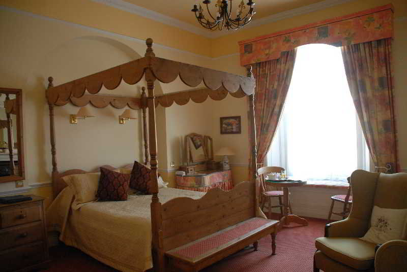 Dingle Benners Hotel - Zimmer