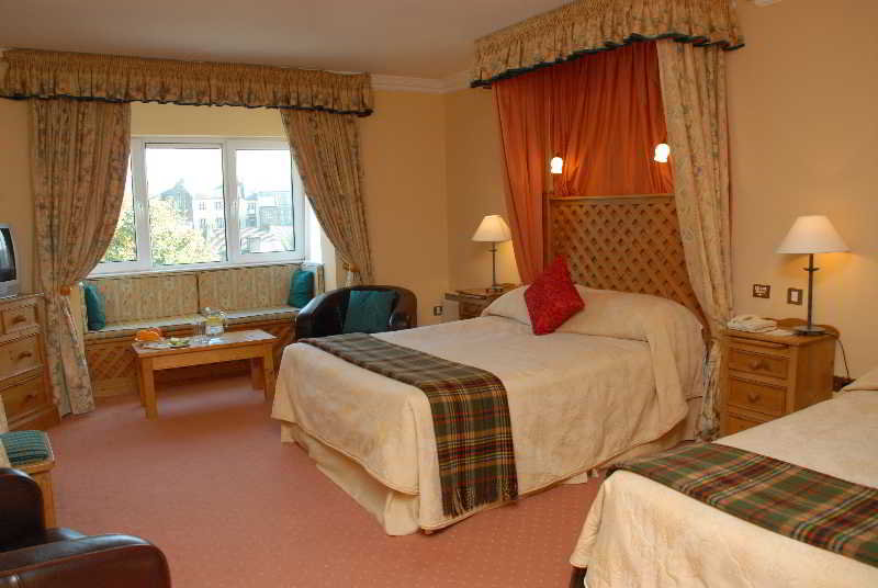 Dingle Benners Hotel - Zimmer