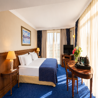Crystal Palace Boutique Hotel