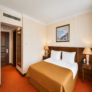 Crystal Palace Boutique Hotel