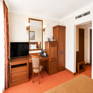 Crystal Palace Boutique Hotel