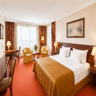 Crystal Palace Boutique Hotel