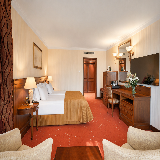 Crystal Palace Boutique Hotel