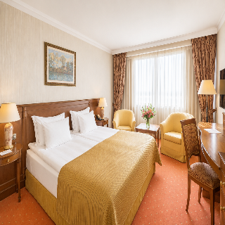 Crystal Palace Boutique Hotel