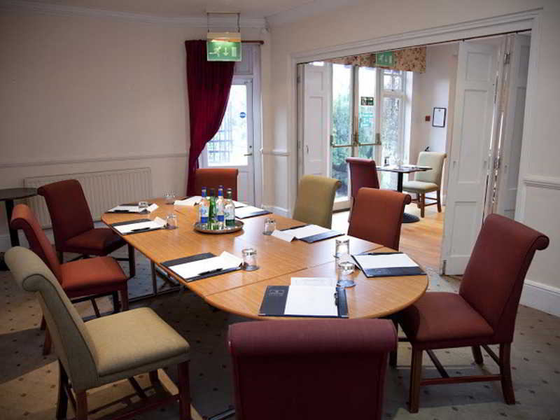 Conferences
 di The Bobsleigh Hotel