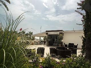 Asrin Beach Hotel