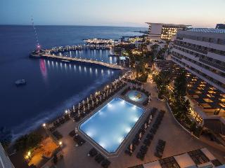 Asrin Beach Hotel