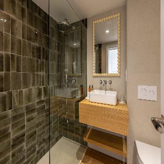Room Room
