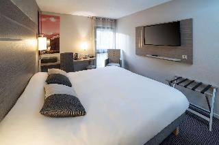 1 King Bed Non-Smoking Standard Room