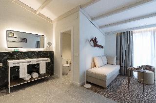 Room Room