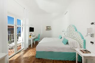 Room Room