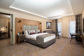 Almira Hotel Thermal Spa & Convention Center