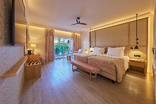 Room Room