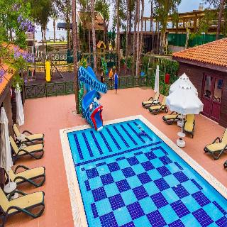 Champion Holiday Village